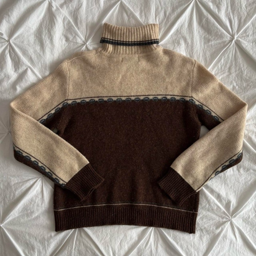 pinnacle turtle neck knit sweater - Picture 2 of 3